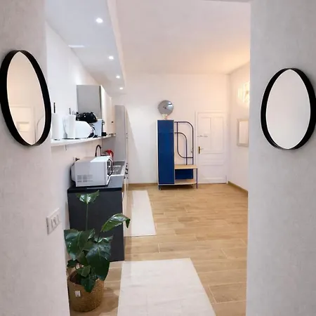 Mamariviera Corradi *